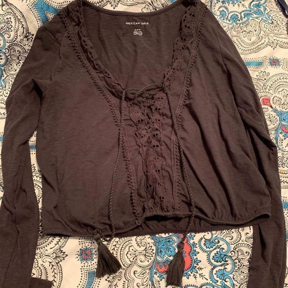AE long sleeve lace up top